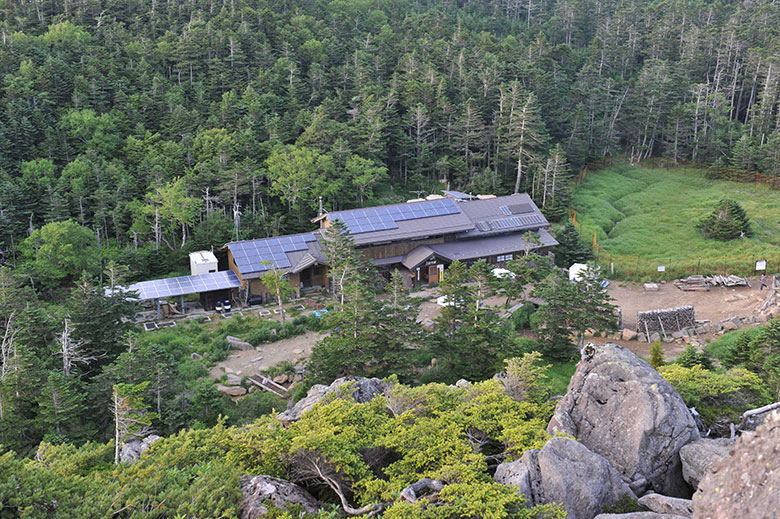 黒百合ヒュッテ